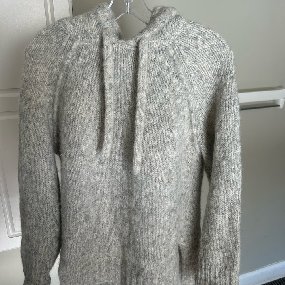 Sweaty Betty Women’s Heathered Gray Crewneck Sweater